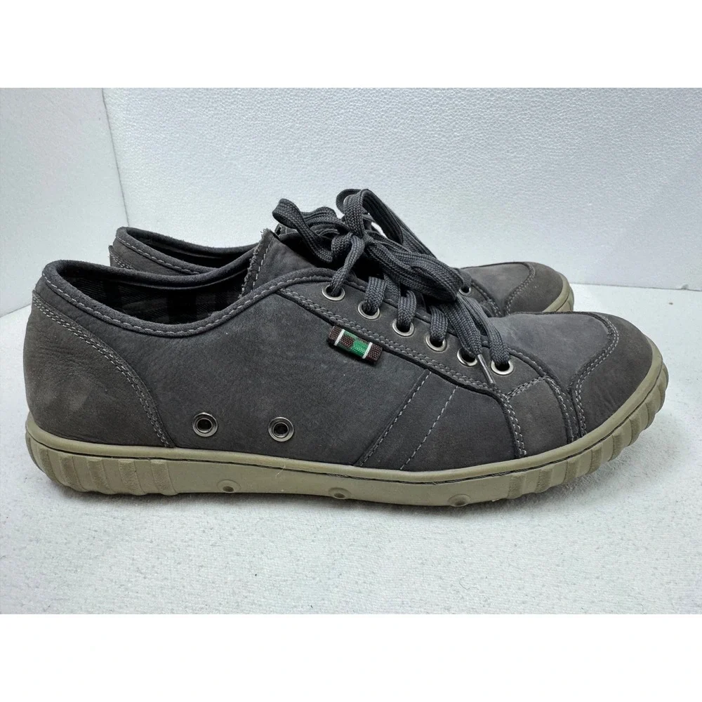 Muk Lugs Sneakers Mens Size 10 Gray Leather Low Top Lace Up Casual - Picture 5 of 11